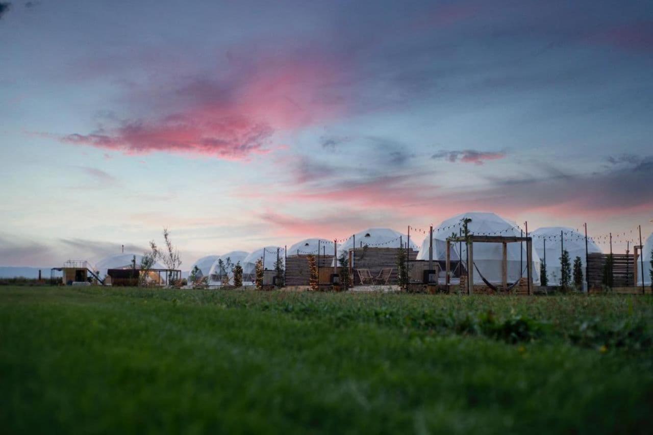 Jewelberry Glamping Hotel Tbilisi Mtsʼkhetʼa 外观 照片