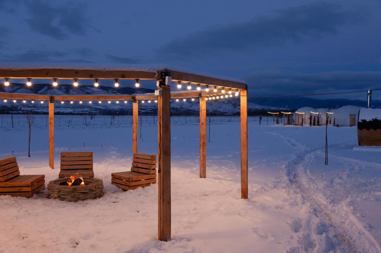 Jewelberry Glamping Hotel Tbilisi Mtsʼkhetʼa 外观 照片