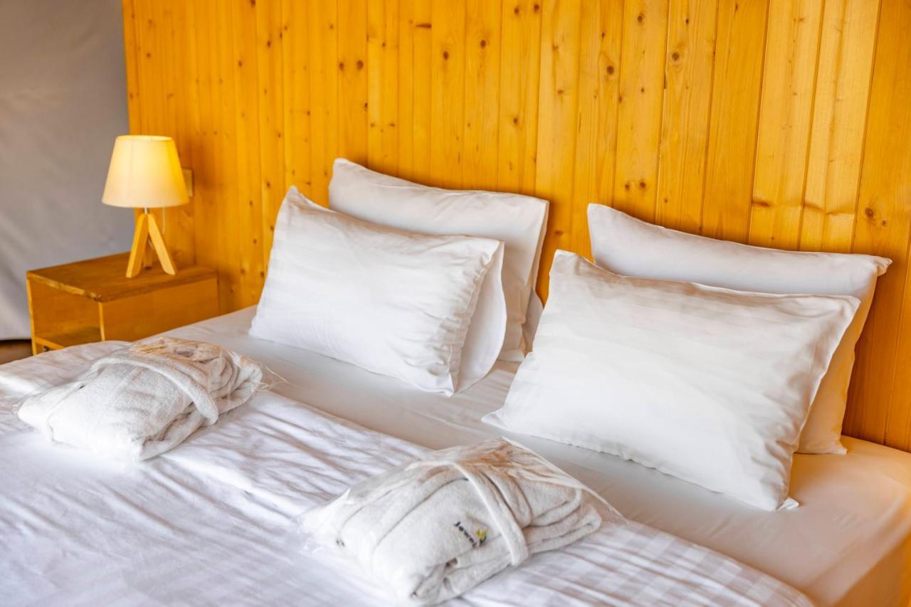 Jewelberry Glamping Hotel Tbilisi Mtsʼkhetʼa 外观 照片