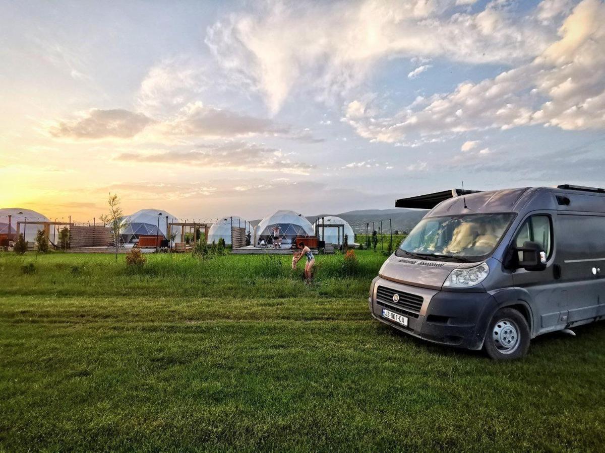 Jewelberry Glamping Hotel Tbilisi Mtsʼkhetʼa 外观 照片